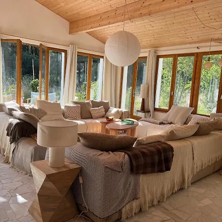 Peaceful Haven Between Countryside And Ocean Holiday home