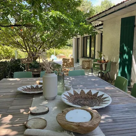 Vakantiehuis Peaceful Haven Between Countryside And Ocean Vendays-Montalivet