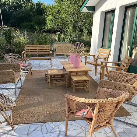 Peaceful Haven Between Countryside And Ocean Holiday home Vendays-Montalivet